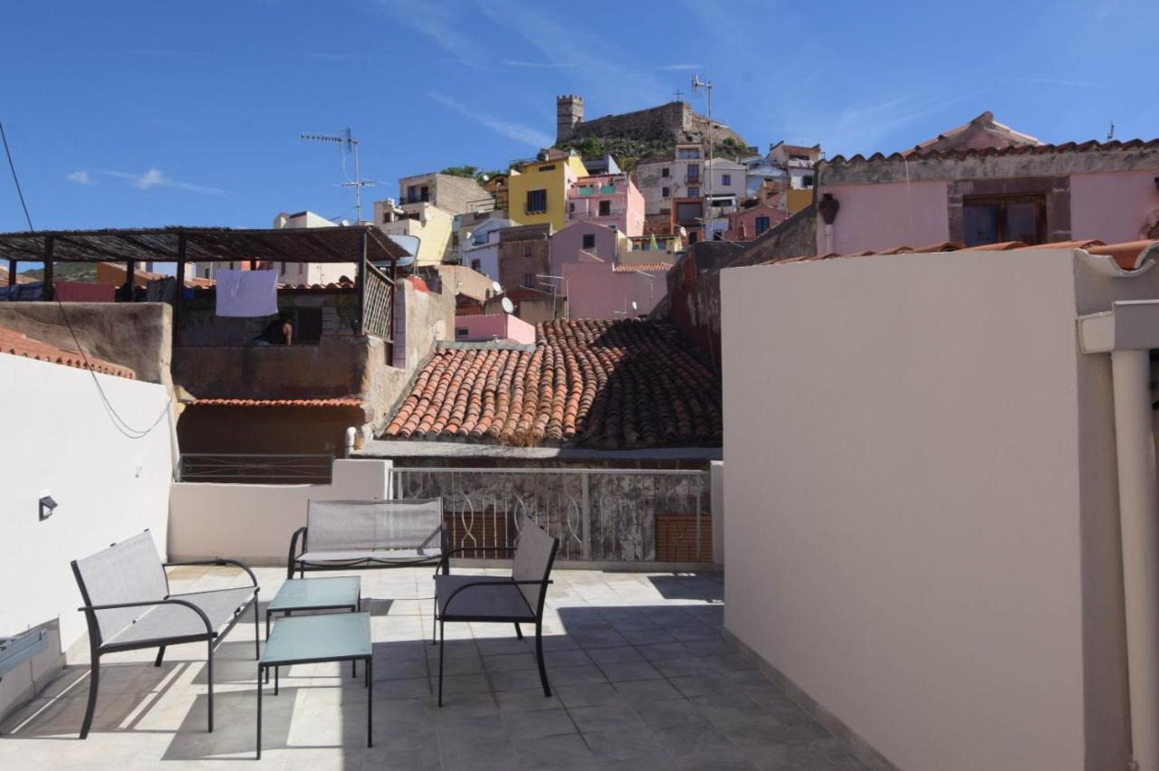 Casa Vacanze Su Sorighe. บอซา ภายนอก รูปภาพ