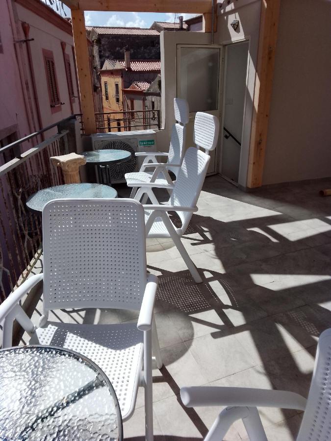 Casa Vacanze Su Sorighe. บอซา ภายนอก รูปภาพ